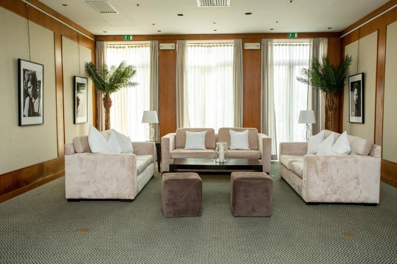 Hotel Inglaterra - Charme & Boutique إستوريل المظهر الخارجي الصورة